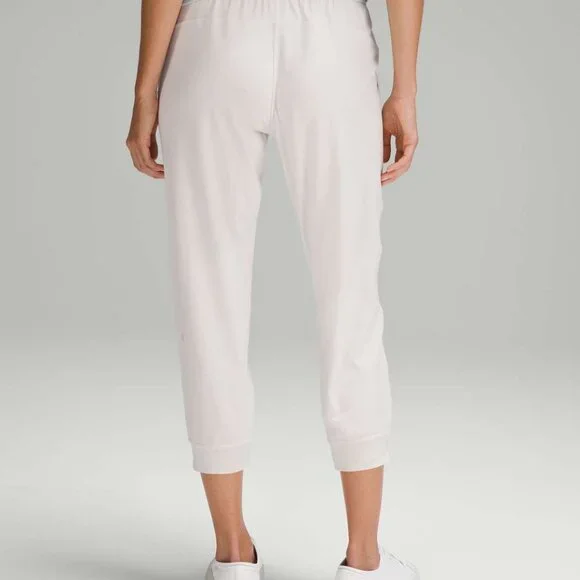 Lululemon Soft Jersey Classic-Fit Mid-Rise Cropped Jogger Heathered Bone Size 6 - Picture 3 of 7